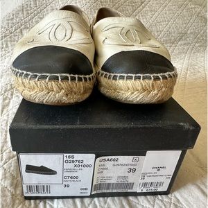 CHANEL Espadrilles
